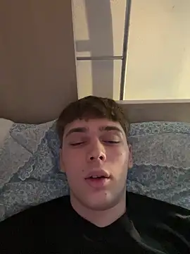 Snapshot of Fappatore_Nato05 chatting on October 2025 11:33:01 AM Fappatore Nato05 online show from October 2025 11:33:01 AM