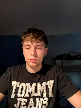 Snapshot of Fappatore_Nato05 chatting on September 2025 10:22:01 AM Fappatore Nato05 online show from September 2025 10:22:01 AM