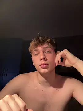 Snapshot of Fappatore_Nato05 chatting on September 2025 05:09:01 PM Fappatore Nato05 online show from September 2025 05:09:01 PM