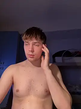 Snapshot of Fappatore_Nato05 chatting on September 2025 09:21:02 PM Fappatore Nato05 online show from September 2025 09:21:02 PM