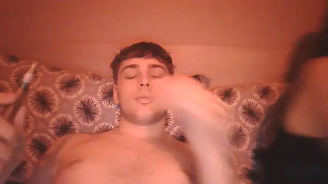 Snapshot of Fappatore_Nato05 chatting on October 2025 11:40:02 PM Fappatore Nato05 online show from October 2025 11:40:02 PM