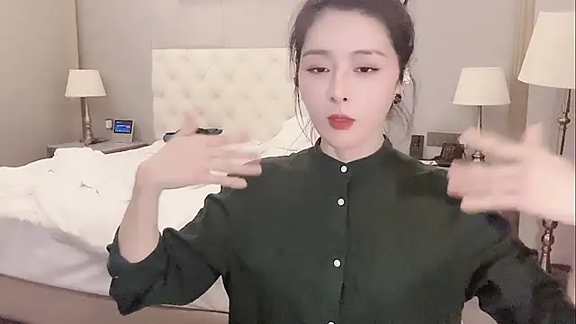 Ianxuan online show from December 2025 05:20:02 AM