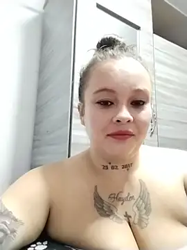 patty squirt  online show from July 2026 09:36:02 PM