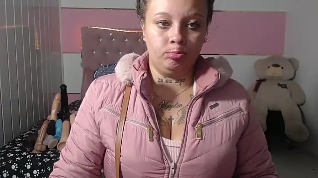 patty squirt  online show from March 2025 02:45:01 AM