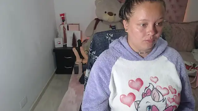 patty squirt  online show from October 2025 02:02:01 AM