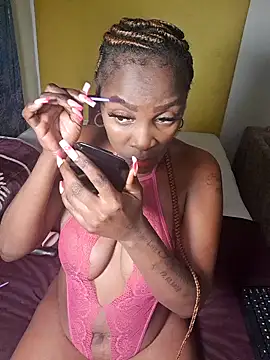 Yummychoklit online show from June 2026 01:50:01 PM