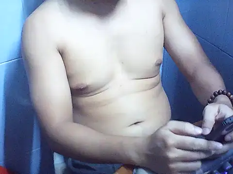 Snapshot of ANonngDan79 chatting on February 2026 04:28:01 PM ANonngDan79 online show from February 2026 04:28:01 PM