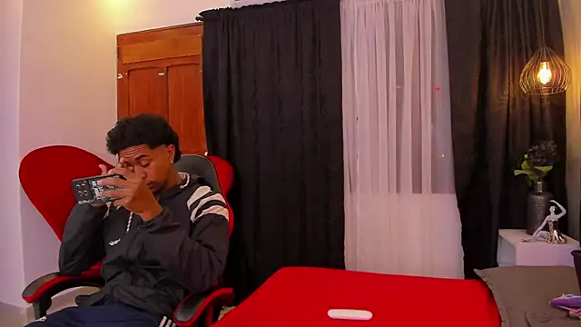 Snapshot of violet_and_myers chatting on November 2025 11:22:02 AM violet and myers online show from November 2025 11:22:02 AM