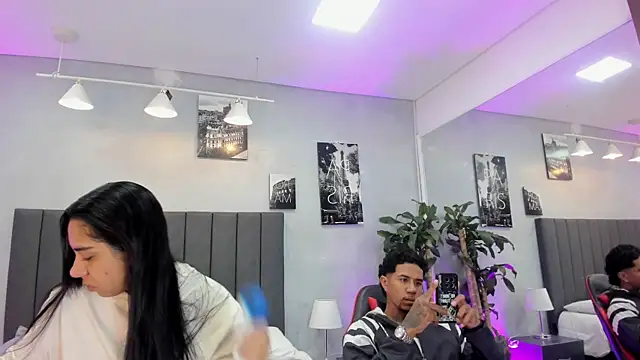 Snapshot of violet_and_myers chatting on November 2025 11:24:01 AM violet and myers online show from November 2025 11:24:01 AM