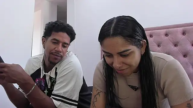 violet and myers online show from September 2025 03:23:02 PM