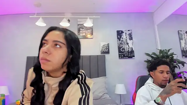 Snapshot of violet_and_myers chatting on November 2025 11:14:01 AM violet and myers online show from November 2025 11:14:01 AM