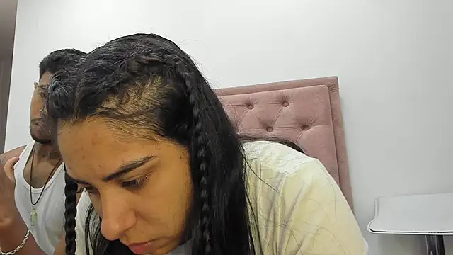 violet and myers online show from September 2025 01:32:02 PM