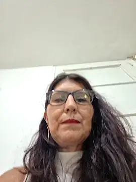 Snapshot of swity_foster chatting on May 2026 01:56:01 PM swity foster online show from May 2026 01:56:01 PM