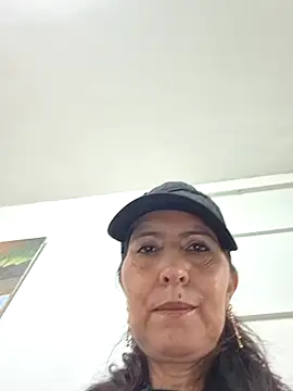 Snapshot of swity_foster chatting on May 2026 03:40:01 PM swity foster online show from May 2026 03:40:01 PM