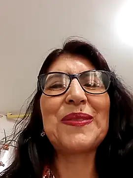 Snapshot of swity_foster chatting on December 2025 02:00:02 PM swity foster online show from December 2025 02:00:02 PM