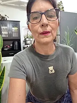 Snapshot of swity_foster chatting on June 2026 07:18:02 PM swity foster online show from June 2026 07:18:02 PM