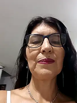 Snapshot of swity_foster chatting on November 2025 07:09:01 AM swity foster online show from November 2025 07:09:01 AM