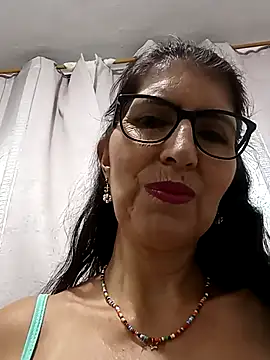 Snapshot of swity_foster chatting on October 2025 09:28:02 AM swity foster online show from October 2025 09:28:02 AM