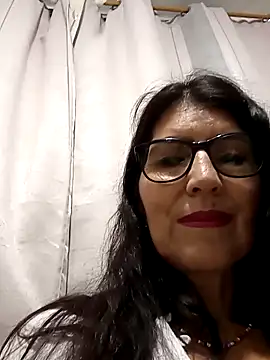 Snapshot of swity_foster chatting on October 2025 09:52:02 AM swity foster online show from October 2025 09:52:02 AM