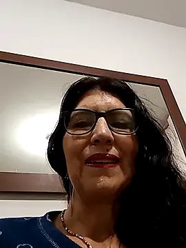 swity foster online show from October 2025 08:33:01 AM