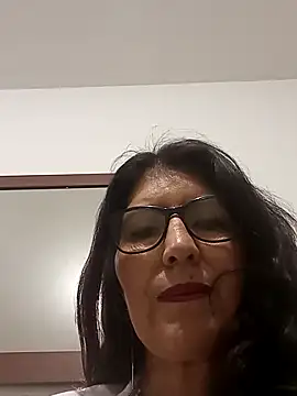 Snapshot of swity_foster chatting on October 2025 09:21:02 AM swity foster online show from October 2025 09:21:02 AM