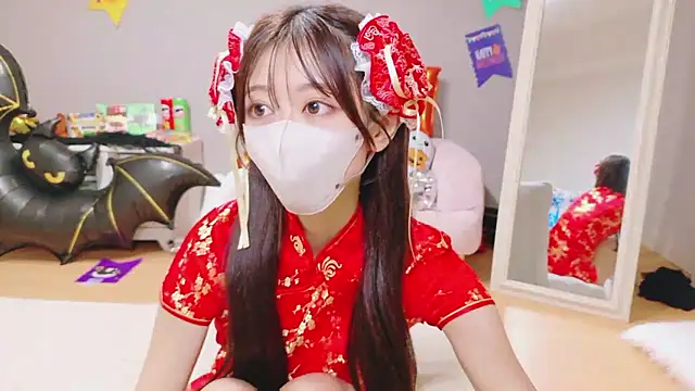 Yuna-ch online show from October 2025 06:14:01 AM