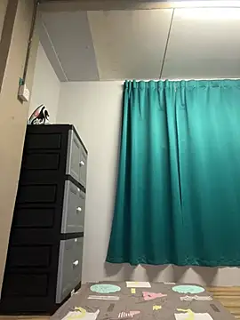 melyiaaa online show from February 2026 03:24:01 PM