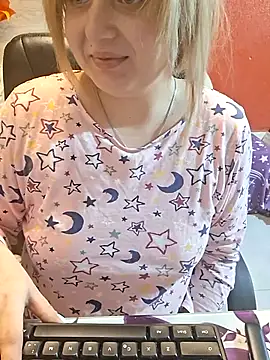 qSensi online show from November 2025 10:21:01 PM