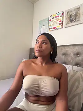 Ashleyroberst online show from July 2026 01:30:02 PM