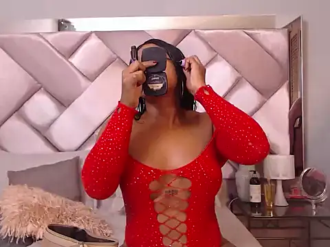 Ashleyroberst online show from October 2025 10:03:02 AM