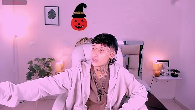 Luci Rose online show from October 2025 03:08:02 AM