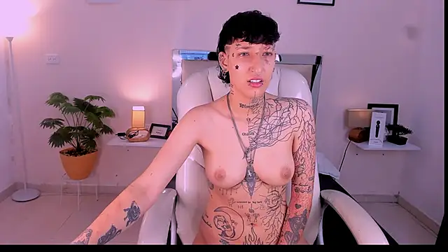 Luci Rose online show from November 2025 03:42:02 AM