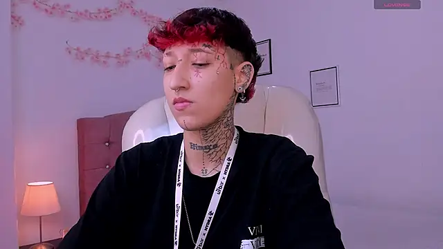 Luci Rose online show from April 2026 07:37:01 PM