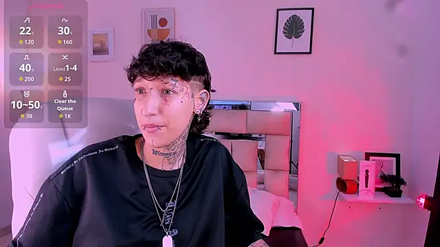 Luci Rose online show from November 2025 01:28:01 PM