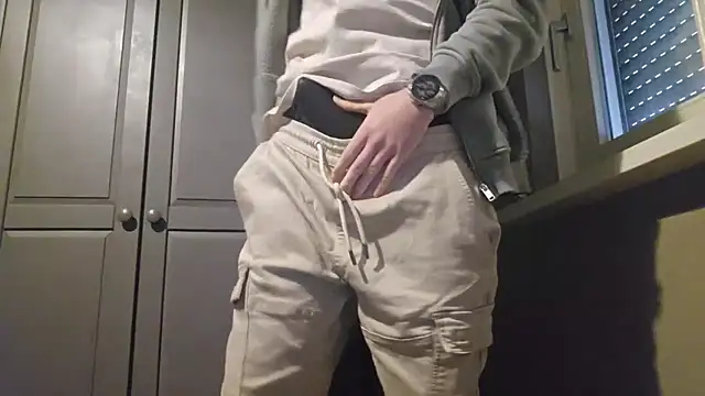 Trekkerboi online show from December 2025 01:28:01 PM