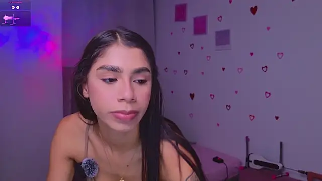 BrunetteAdams001 online show from February 2026 04:56:02 AM