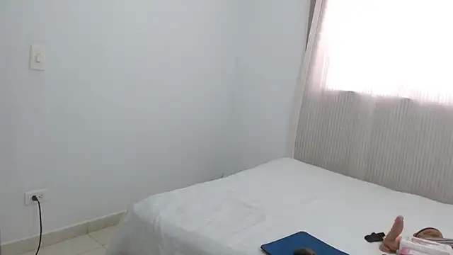 Snapshot of lolascarlett chatting on November 2025 04:55:02 PM lolascarlett online show from November 2025 04:55:02 PM