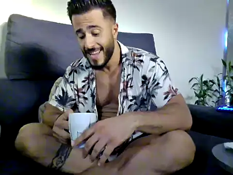 Snapshot of arabiannights66 chatting on September 2025 03:21:02 PM arabiannights66 online show from September 2025 03:21:02 PM