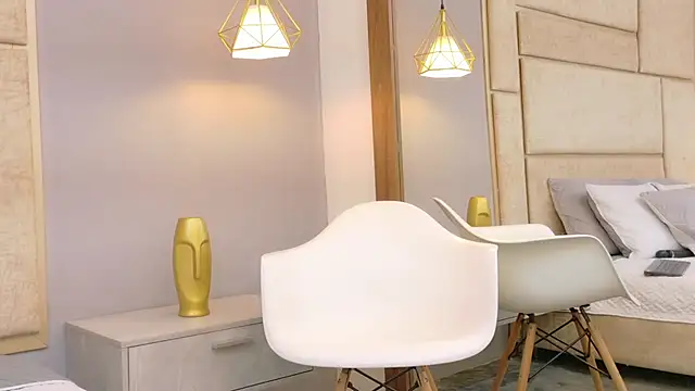 Snapshot of Ashley_HotGirl chatting on February 2026 09:47:02 PM Ashley HotGirl online show from February 2026 09:47:02 PM