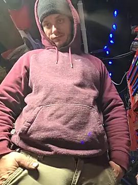 twistafatpipe online show from December 2025 10:14:01 AM