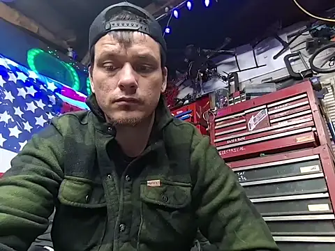 twistafatpipe online show from February 2026 10:45:02 PM