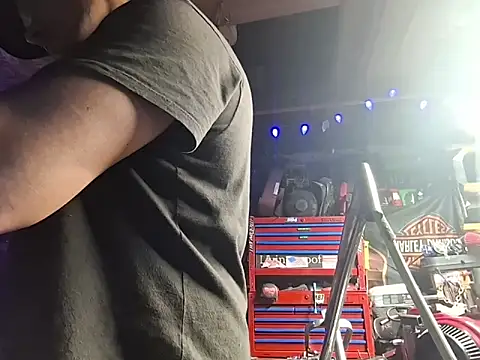 twistafatpipe online show from March 2026 12:47:01 AM