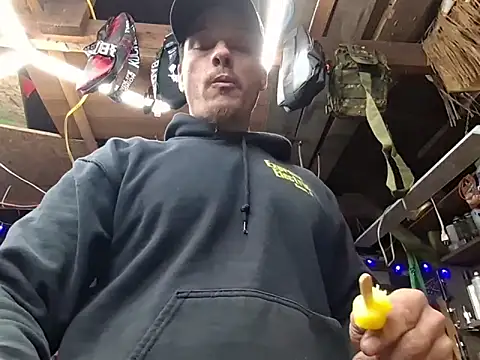 twistafatpipe online show from February 2026 07:49:02 AM