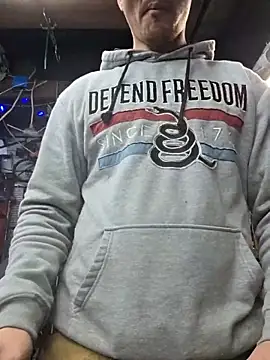 twistafatpipe online show from February 2026 11:35:01 PM