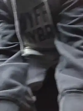 twistafatpipe online show from April 2026 08:59:01 PM