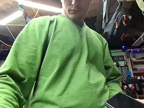 twistafatpipe online show from March 2026 10:46:01 PM