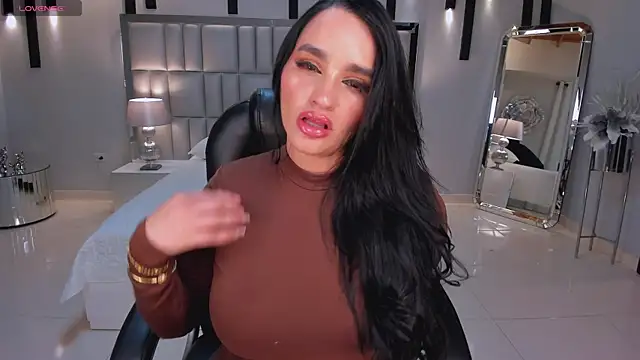 NovaSpencer online show from November 2025 08:29:01 PM