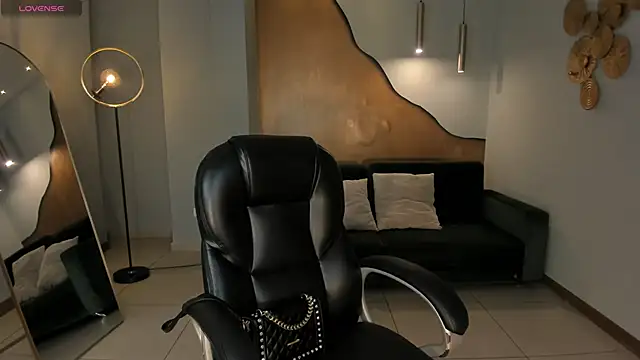 NataliaGaret online show from November 2025 02:01:03 AM