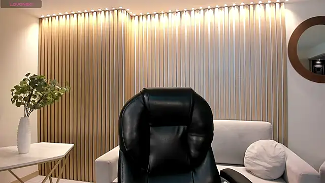 NataliaGaret online show from April 2026 11:08:02 PM