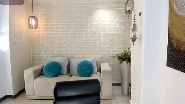 NataliaGaret online show from April 2026 10:16:01 AM